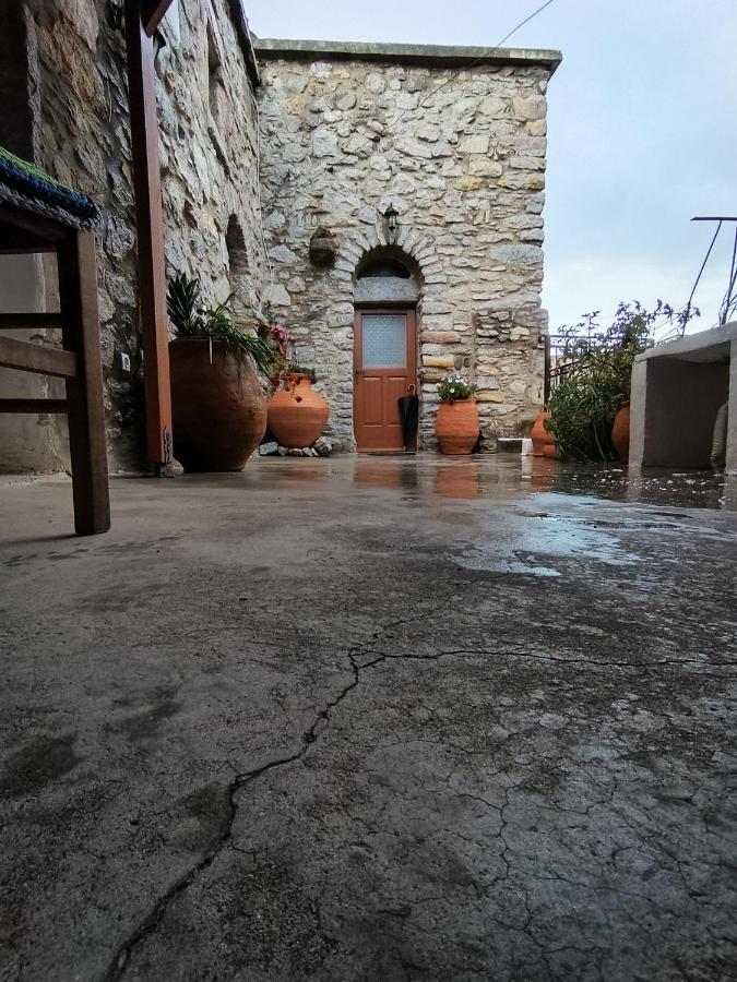 Μεστα - Πλατεια Villa Mesta ภายนอก รูปภาพ