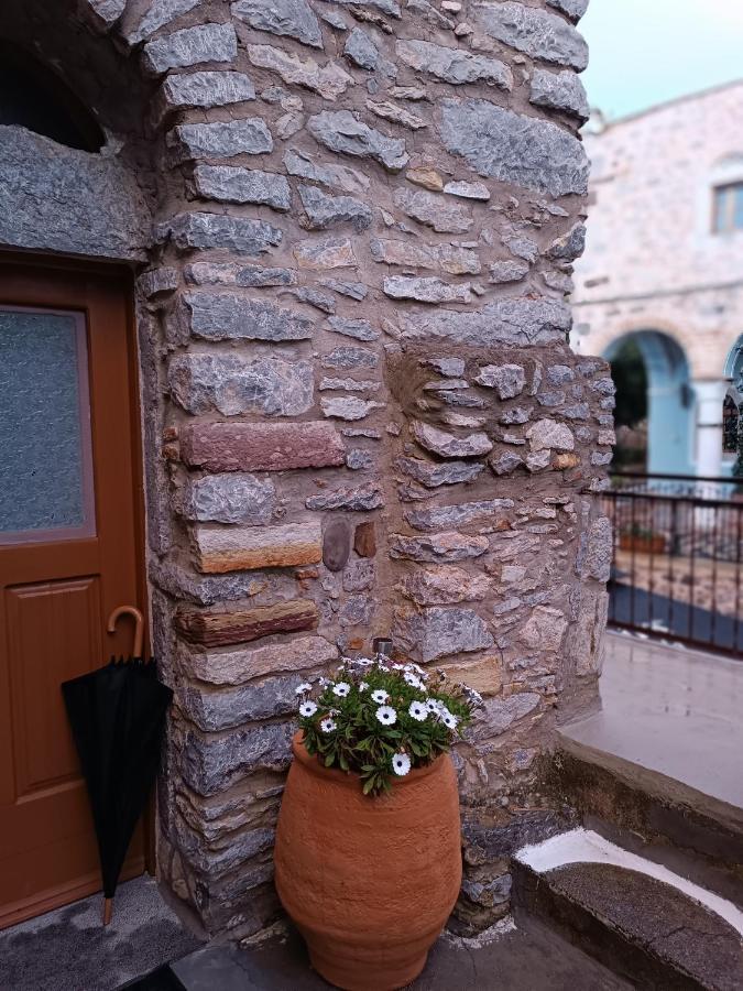 Μεστα - Πλατεια Villa Mesta ภายนอก รูปภาพ